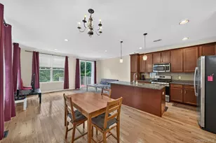37 Meadow View Dr, Middletown, NY 10940 - Photo 12