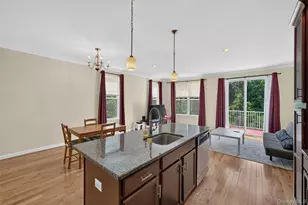 37 Meadow View Dr, Middletown, NY 10940 - Photo 16