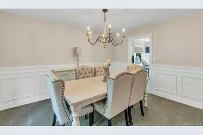 133 Main Avenue, Lake Grove, NY 11755 - Photo 12