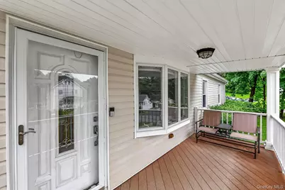 8 Durrin Avenue, Cortlandt Manor, NY 10567 - Photo 4