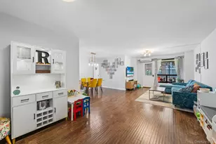 61-35 98th St, Rego Park, NY 11374 - Photo 1