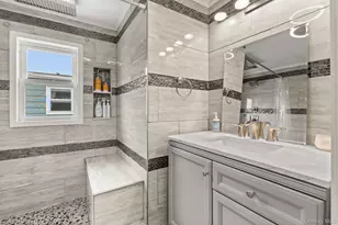 2383 Riverside Dr, Wantagh, NY 11793 - Photo 20