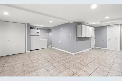 2383 Riverside Drive, Wantagh, NY 11793 - Photo 22