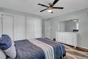 100 Lincoln Dr, Mastic Beach, NY 11951 - Photo 20