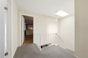 88 E Valley Stream Blvd, Valley Stream, NY 11580 - Photo 12