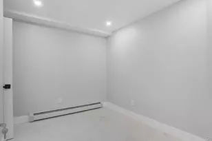 506 E 183rd St, Bronx, NY 10458 - Photo 18