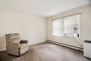 30 Bent Ln, Levittown, NY 11756 - Photo 10