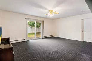 30 Bent Ln, Levittown, NY 11756 - Photo 4