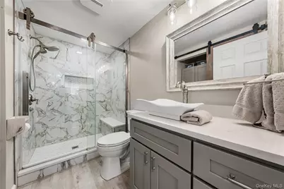 16 Dogwood Lane, Manorville, NY 11949 - Photo 12