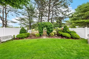 16 Dogwood Ln, Manorville, NY 11949 - Photo 22