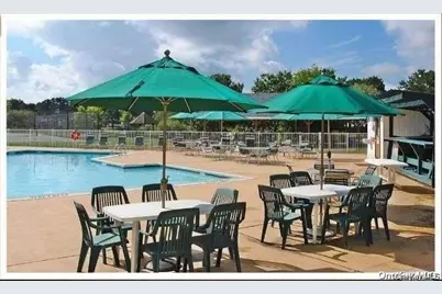16 Dogwood Lane, Manorville, NY 11949 - Photo 34
