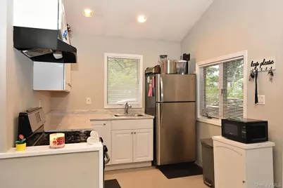 38 Balaton Avenue, Ronkonkoma, NY 11779 - Photo 2