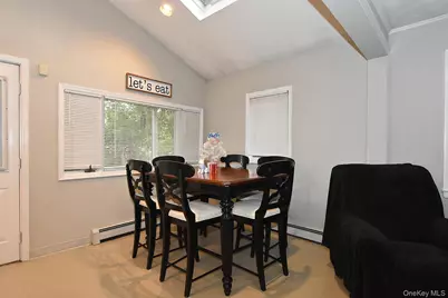 38 Balaton Avenue, Ronkonkoma, NY 11779 - Photo 4