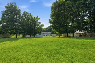 252 Saddle River Rd, Monsey, NY 10952 - Photo 38