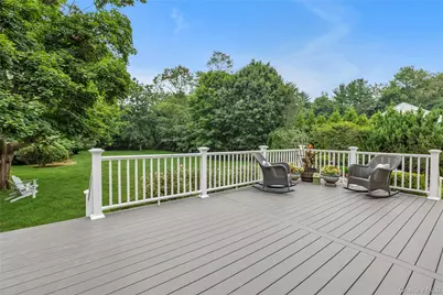16 Makanna Drive, Huntington, NY 11743 - Photo 26
