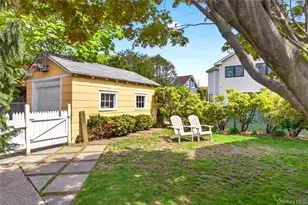 12 Smull Pl, Port Washington, NY 11050 - Photo 24