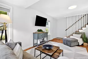 12 Smull Pl, Port Washington, NY 11050 - Photo 6