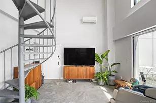 32-58 105th St, East Elmhurst, NY 11369 - Photo 4