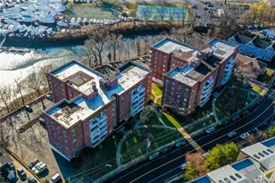 730 Pelham Rd, New Rochelle, NY 10805 - Photo 22