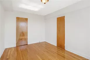 730 Pelham Rd, New Rochelle, NY 10805 - Photo 16