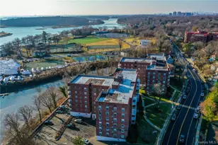 730 Pelham Rd, New Rochelle, NY 10805 - Photo 26