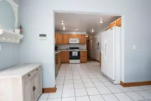 8 Stanley St, Poughkeepsie, NY 12603 - Photo 6