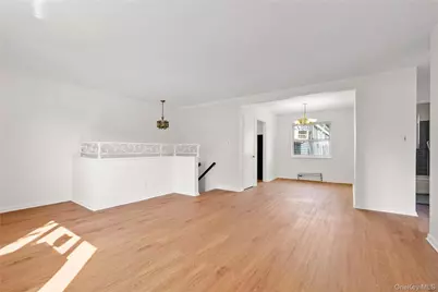 224-01 Hillside Avenue #Upper, Queens Village, NY 11427 - Photo 6