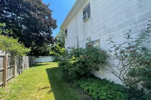 110 Greenway Dr S, Syosset, NY 11791 - Photo 4