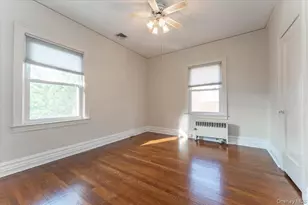 942 Greenfield Rd, Woodmere, NY 11598 - Photo 16