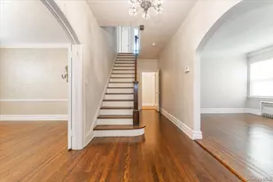 942 Greenfield Rd, Woodmere, NY 11598 - Photo 2