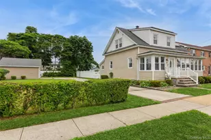 469 Chester St, Uniondale, NY 11553 - Photo 2
