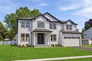 16 Otsego Pl, Jericho, NY 11753 - Photo 2