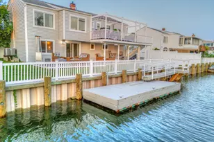 3784 Carrel Blvd, Oceanside, NY 11572 - Photo 32