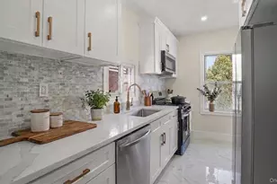 2716 Gunther Ave, Bronx, NY 10469 - Photo 4