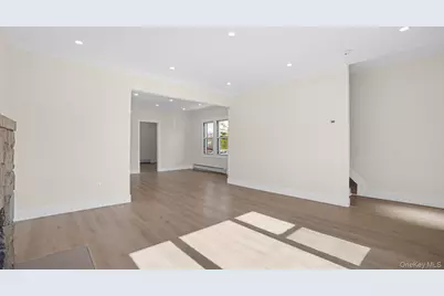 2716 Gunther Avenue, Bronx, NY 10469 - Photo 12