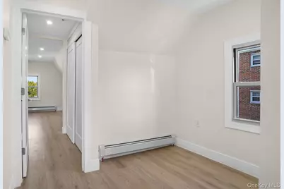 2716 Gunther Avenue, Bronx, NY 10469 - Photo 16