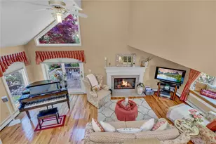 9 Ernest Ct, Kings Park, NY 11754 - Photo 6