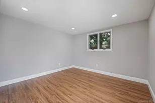 1440 Lombardy Blvd, Bay Shore, NY 11706 - Photo 10