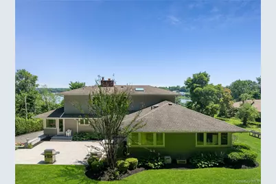 353 E Shore Road, Great Neck, NY 11023 - Photo 24