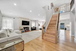 2245 Plum Tree Road N, Westbury, NY 11590 - Photo 14