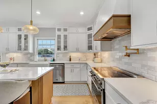 2245 Plum Tree Road N, Westbury, NY 11590 - Photo 4