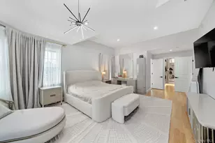 2245 Plum Tree Road N, Westbury, NY 11590 - Photo 18