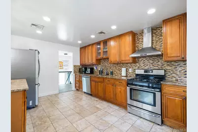 40 Peppermint Road, Commack, NY 11725 - Photo 10