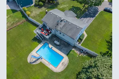 40 Peppermint Road, Commack, NY 11725 - Photo 32