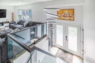 40 Peppermint Rd, Commack, NY 11725 - Photo 8