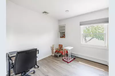 40 Peppermint Road, Commack, NY 11725 - Photo 18