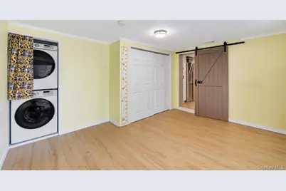 186 W 4th Street, Deer Park, NY 11729 - Photo 14