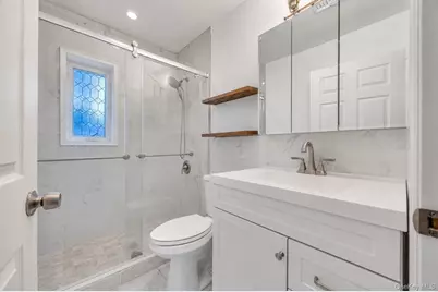 186 W 4th Street, Deer Park, NY 11729 - Photo 8