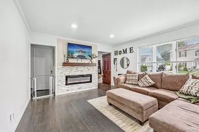 18 Miller Terrace, White Plains, NY 10607 - Photo 4