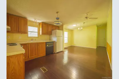 17 Partridge Lane, Pleasant Valley, NY 12569 - Photo 16